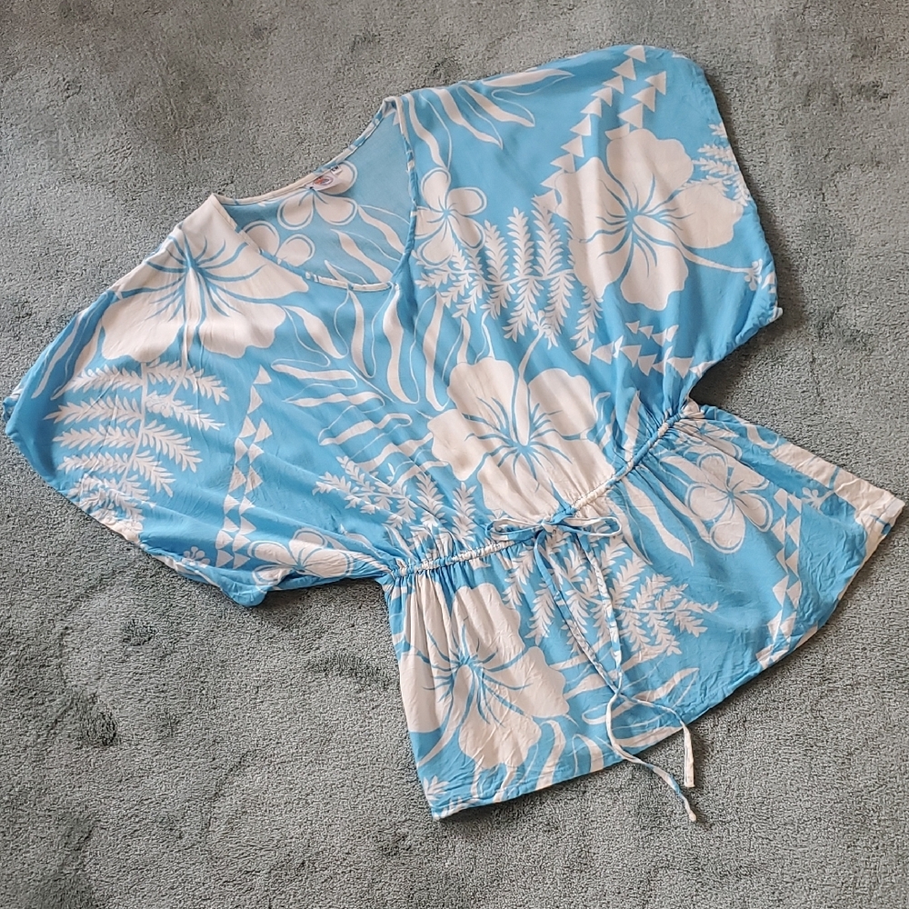 Hawaiian Blue Floral Tunic by MAKAI BEACH